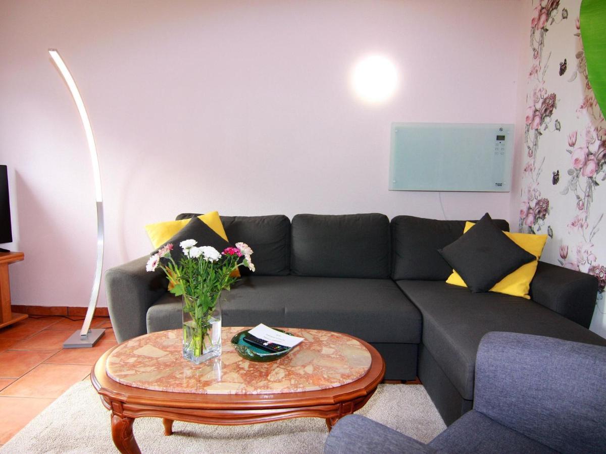 Ferienhaus צינוביץ מראה חיצוני תמונה